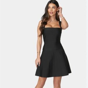 🖤 BEBE LUXE BANDAGE SQUARE NECK FIT & FLARE DRESS 🖤